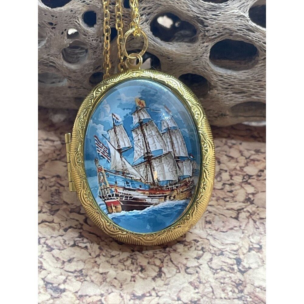 Gold Photo Nautical Beach Pirate Ship Sailor Wedding Keepsake Locket Necklace
